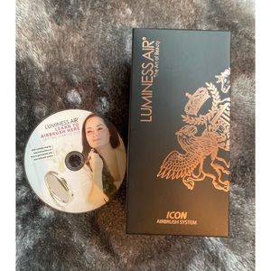 LUMINESS AIR ICON Airbrush + CD, Never Used.